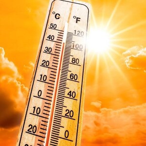 Temp hot having a fever 🥵 hip hop seizure 🥵🎤🔥💥🦖🪖💯