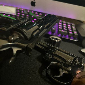 like I ain't got a gun (Babzin b )