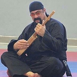 Стивен сигАл