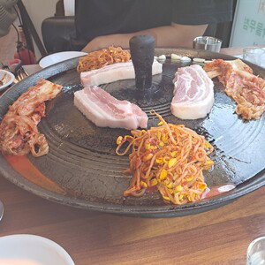 praise the lord all day는 항상 하는거야