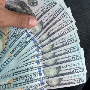 Mrstaystrap$$$GetMoney’…