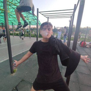 Не просил