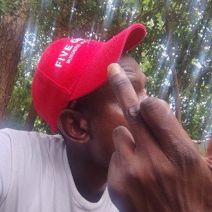 🫵🏿HOLD ON TO DAT.🖕🏿.