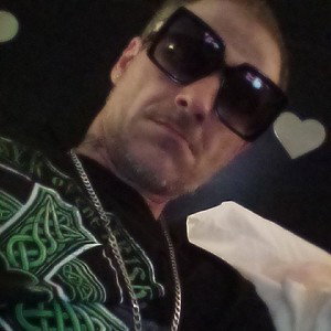 FADED ,SMOKING ON THE GREATEST AND THAT  X PILL GOT My heart pacing and racing an ROLLER SKATING ,PUNISHABLE BY LIFE IS 