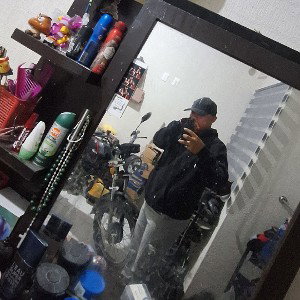 escúchame 