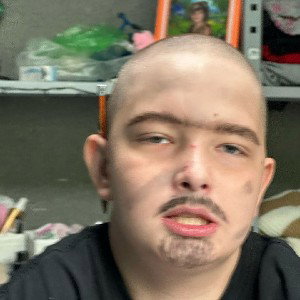жирный болт