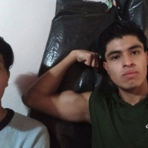 yo le doy - el Alex 