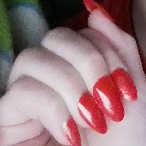 nails