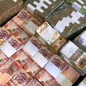 MONEY 💷 