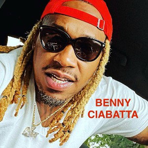 11. Benny Ciabata Show Out