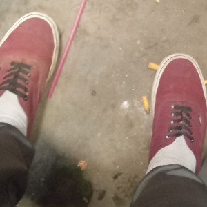 red shoes 