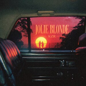 Jolie Blonde 