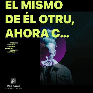 Él mismo de él otru, ahora con los cascos.