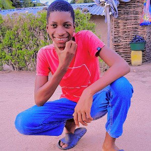 James Ag_Neidy