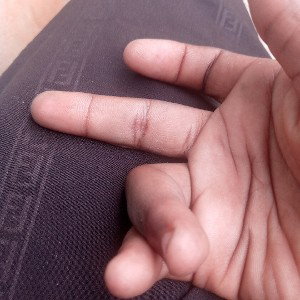 je le déshabille 🖕🏿🖕🏿🖕🏿🖕🏿