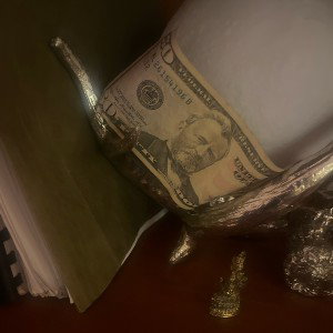 bout 2 get a bag