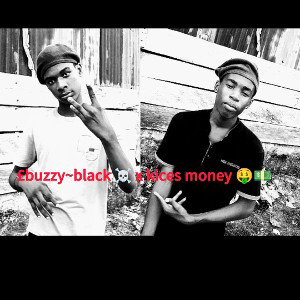 £buzzy~black X kices money 💵 _-_treasure 💵🪙💰