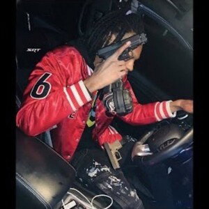 Bitch It’s Double G I Keep Two Gs Up On My Side He Innat Freezer Cause He Died He Went Out Like KJ It Ain’t No Reason To