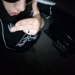brillando oscuro 
