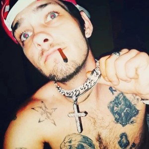 illdub7770 - aint no nikka gone play wit 