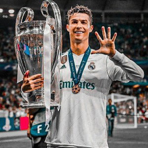 CR7