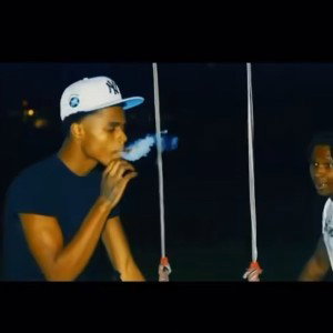 E ROC X LUH MOLLY- STEPPIN IN'