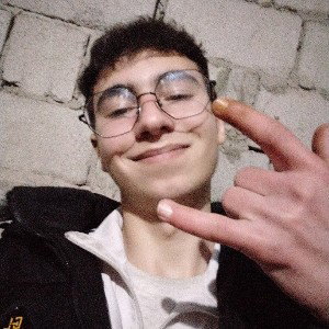 Артём чмо