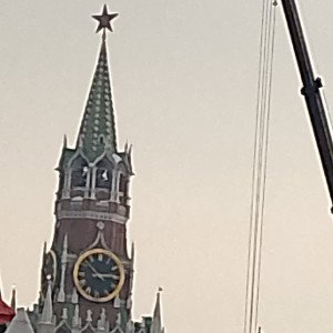 бросил по сюжетам 🎀