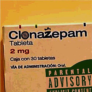 más clona