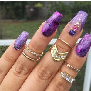 nails of 