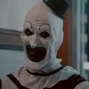 "Clown Activity" _pt2_makingbundles Diss