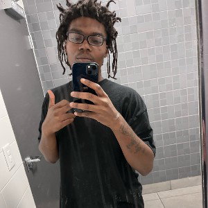 Bond_KLICKAUD