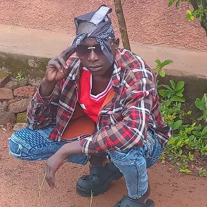 life is not easy 💔 😕 😪 by omwony Raphael  _1_
