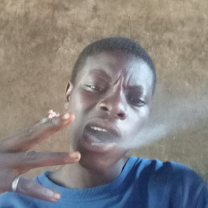 Akoz  Monica user