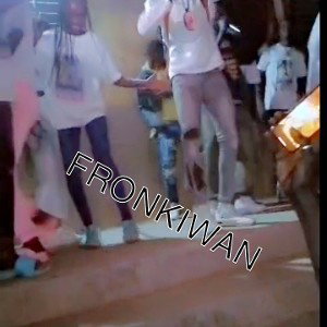 FRONKIWAN  809