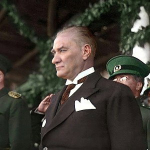 10 Kasım Ataturk'u Anma Gunu