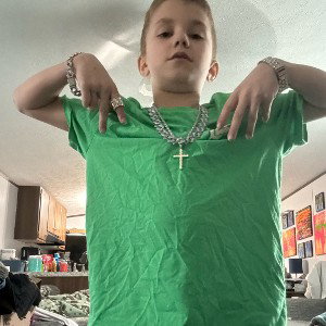 dis track on this lil bitch name Braxton 