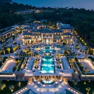 Mansion Attention