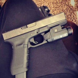 a Glock 19 a fully mag