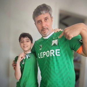 AGUANTE FERRO, PERRO