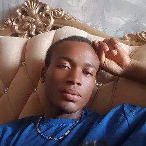 I need your love 😘🥰