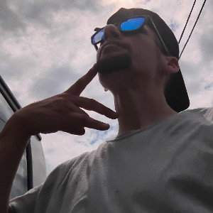 skies nevr the limit