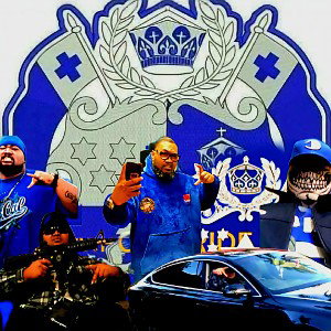 Humble Kingz ...Hop Out The 4