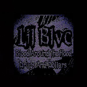 blood around tha hood