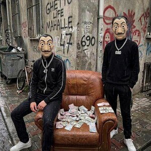 Mahalle (feat.ero47)
