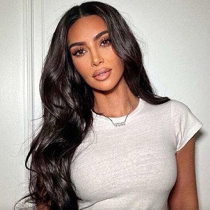 kim k ft yung pron 
