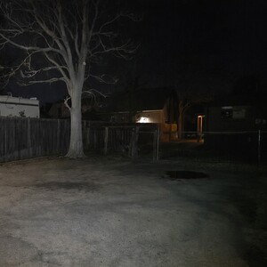 vacant 