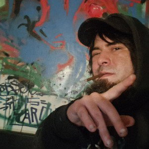 Dark cypha hustling