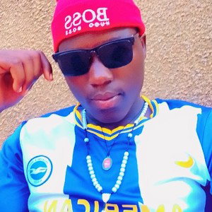 RECHO REY - EKIBOOBO _official lyrics video_ -@Robbique_Divah