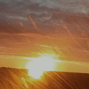 Le Son des Caissons (texte Echap/LadyArts core)